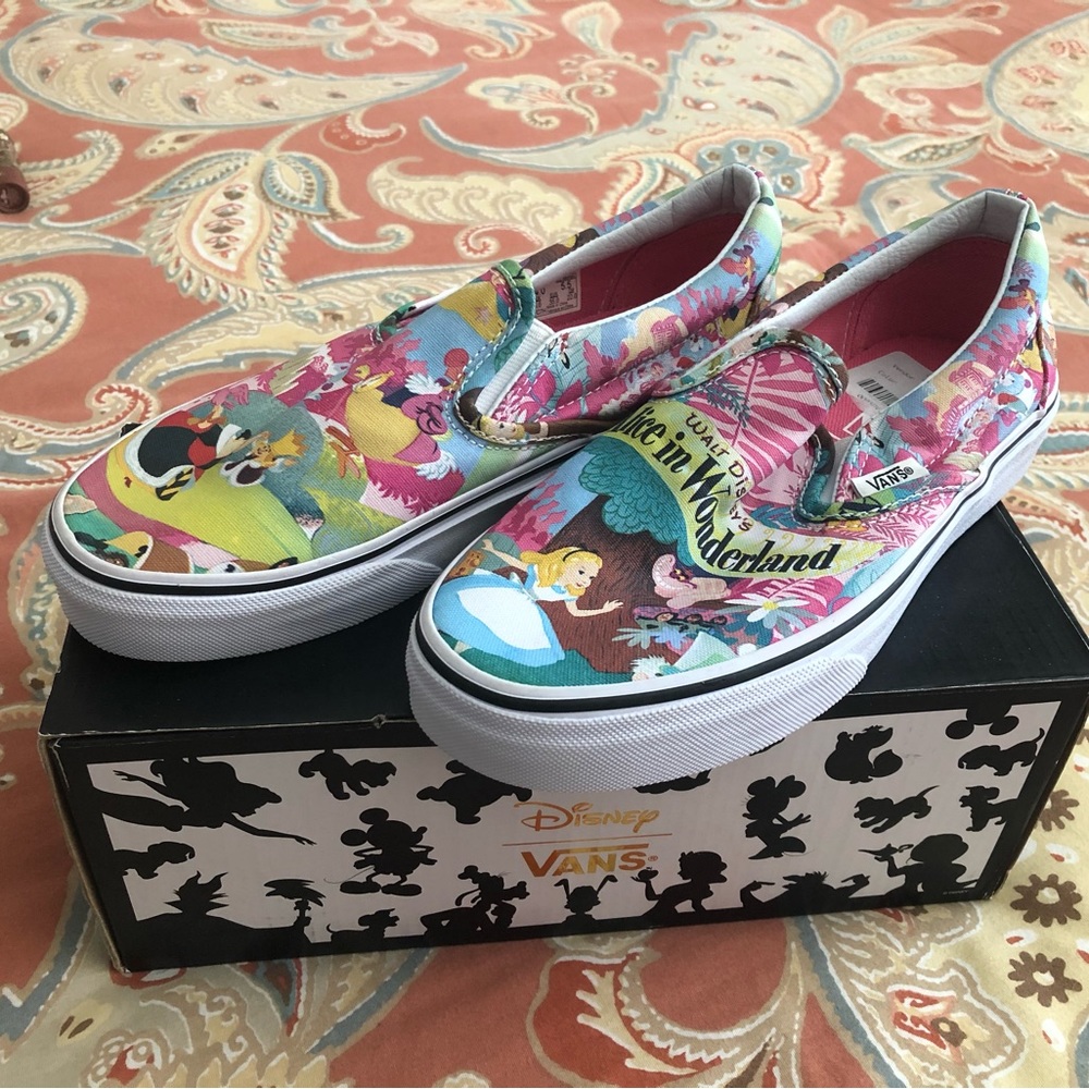 Vans Alice in Wonderland